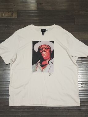 H&M Notorious BIG Cream Short-Sleeve Tee with Portrait Graphic